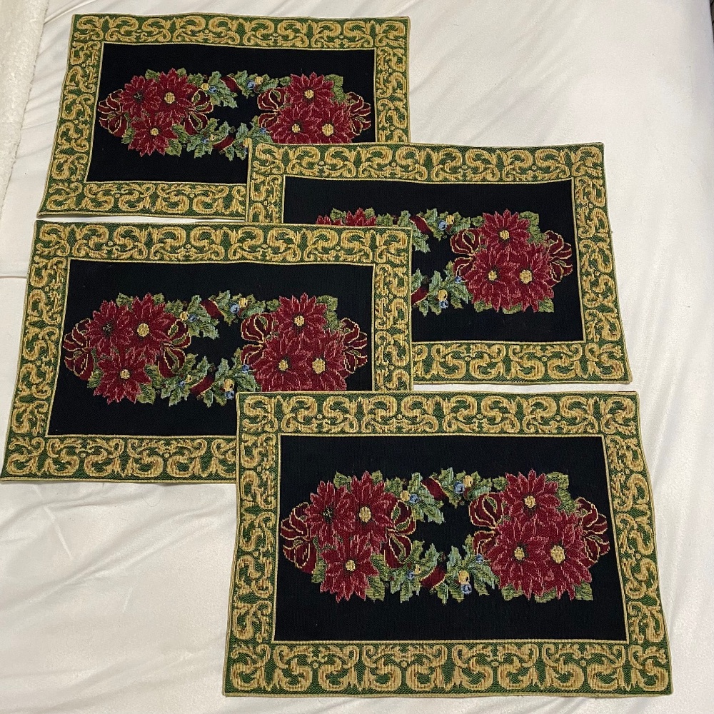 Christmas Poinsettia Placemats Set of 4 Holiday Table Mats Red Green Gold